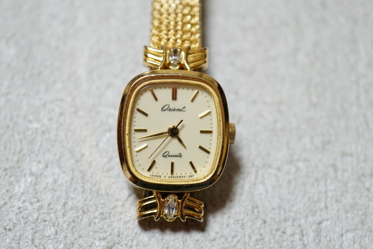 F2078 ORIENT/オリエント スクエア トパーズ 宝石 ゴールドカラー レディース 腕時計 アクセサリー ヴィンテージ ブランド クォーツ 不動品拍卖