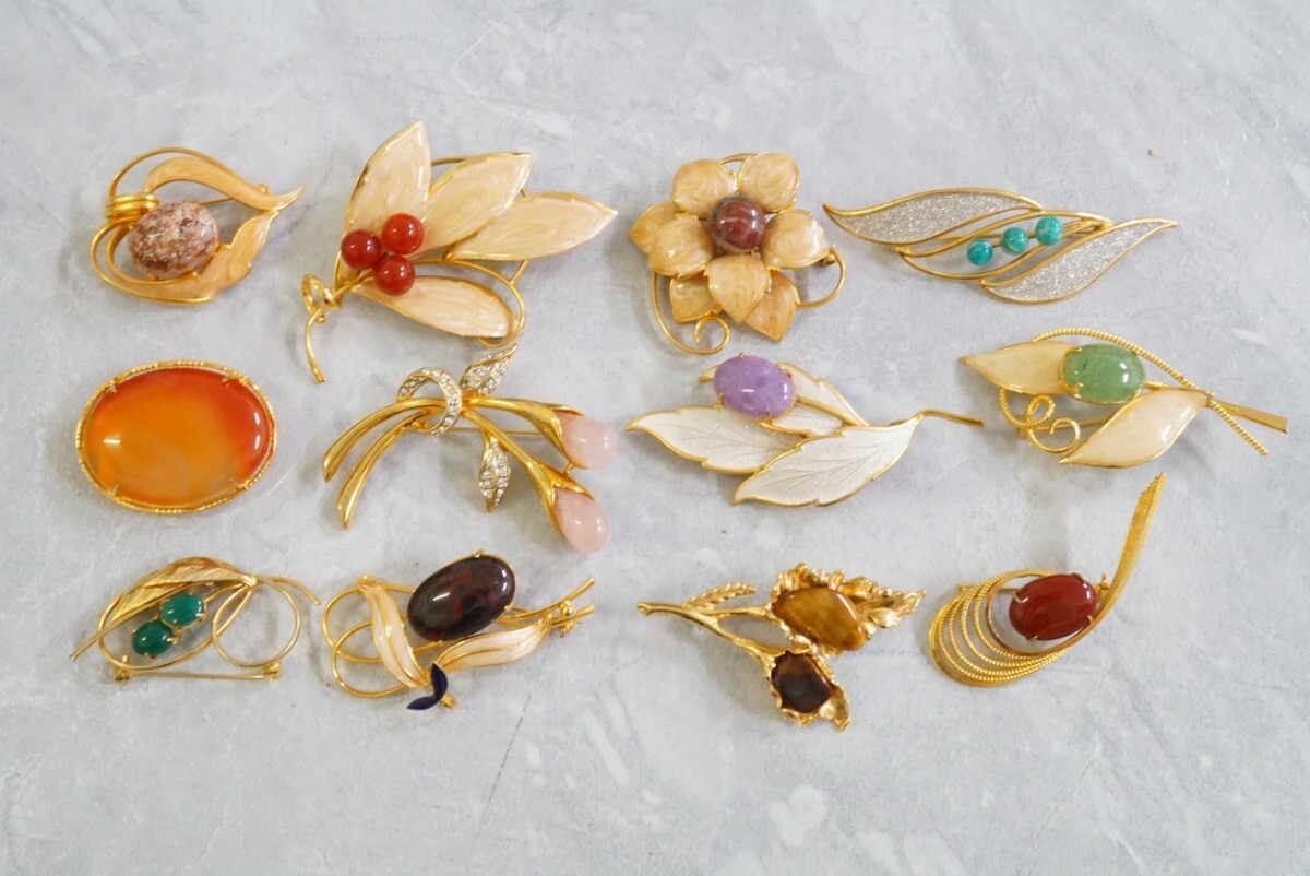 C776 全て天然石 ゴールドカラー カラーストーン ブローチ 12点セット ヴィンテージ アクセサリー 大量 セット まとめて おまとめ拍卖