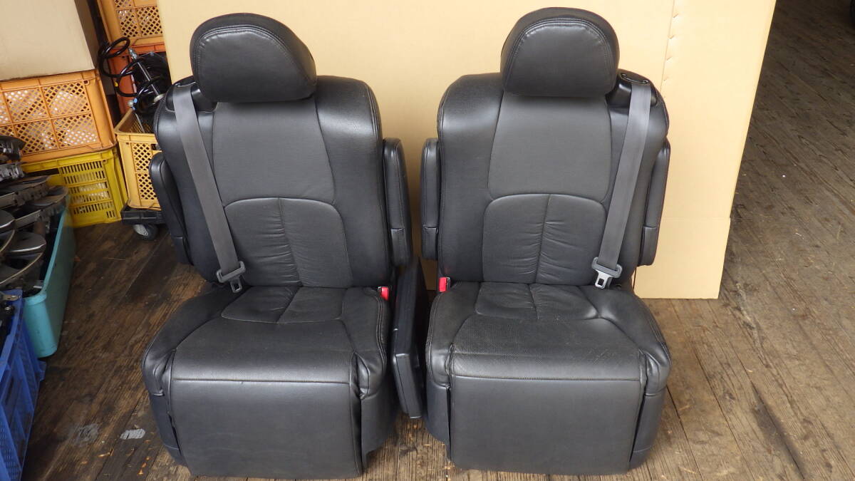 トヨタ アルファード ANH20W ヴェルファイア 2列目シート セカンドシート 左右セット カバーおまけ 黒系 管M1030-3拍卖