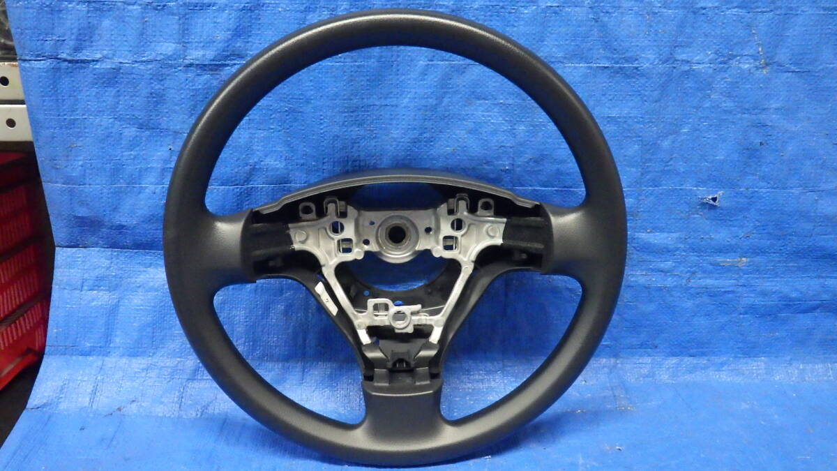 H30年 ダイハツ ミライース 5BA-LA350S ステアリングホイール ハンドル B83 管A570拍卖