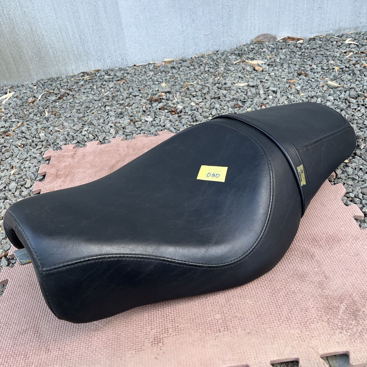 030 ハーレー 純正 08 1200R スポーツスター シート拍卖