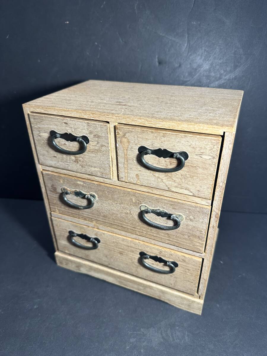 ★コレクター必見!! 当時物 現状品 利親作? 木製 桐? 三段 小箪笥 茶色 インテリア ビンテージ レトロ 小物入れ 小家具 収納 KZ928拍卖