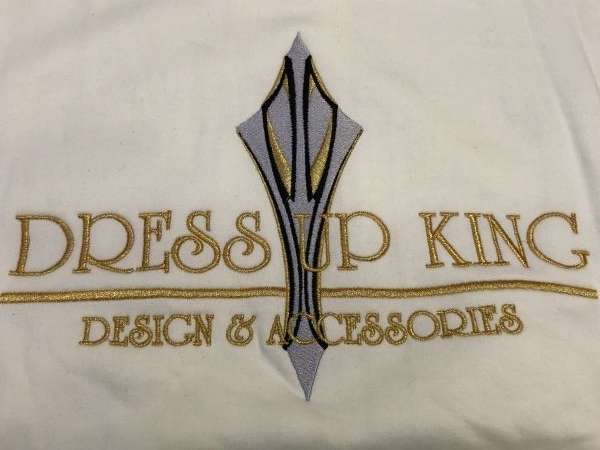 未使用保管品 希少品 ドレキン トレーナー 白(シロ) ロゴ刺繍 ドレスアップキング着心地抜群 裏起毛でとても暖かい 表100%綿素材拍卖