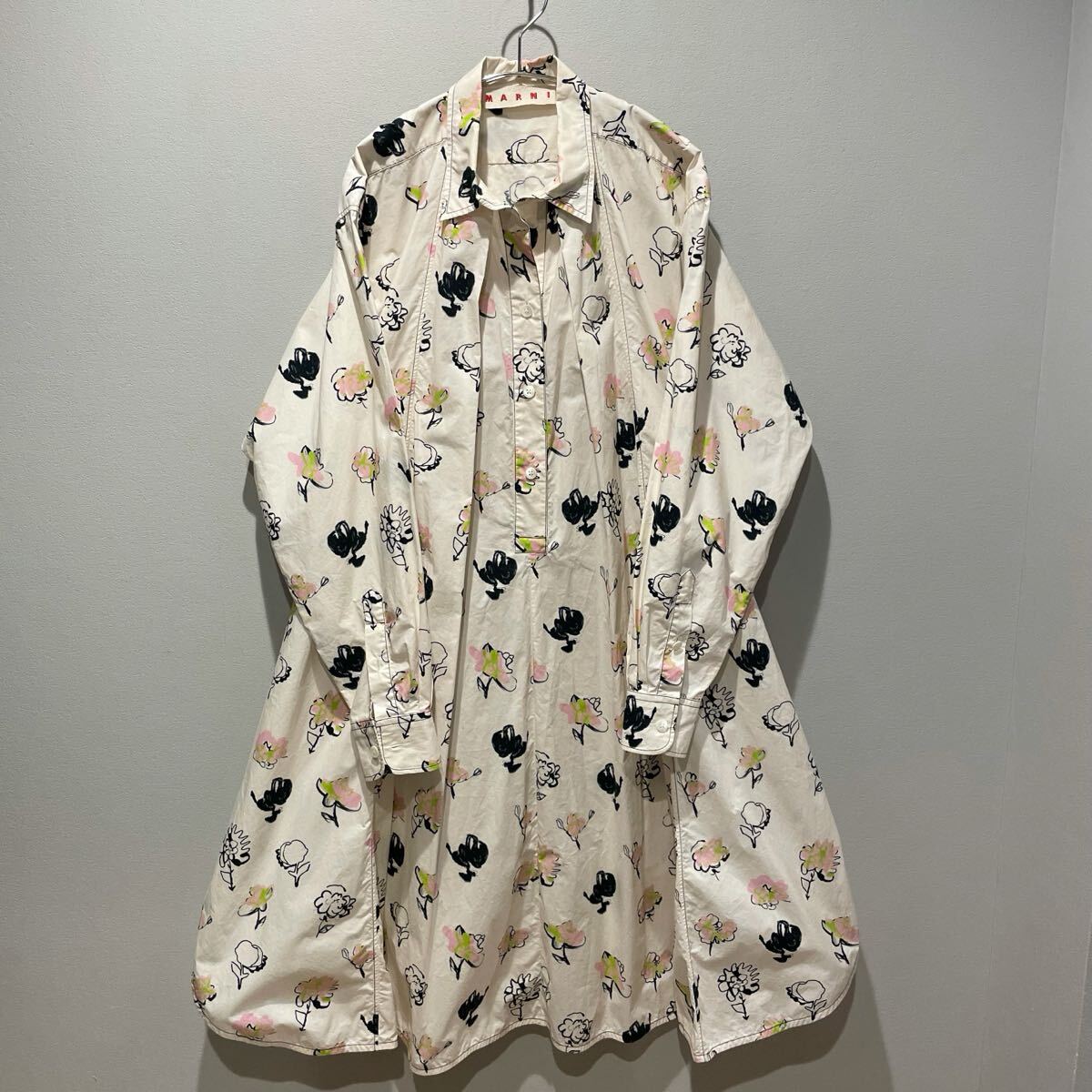 【送料無料】MARNI マルニ フラワープリント シャツ ワンピース 40 総柄 花柄 手書き風拍卖