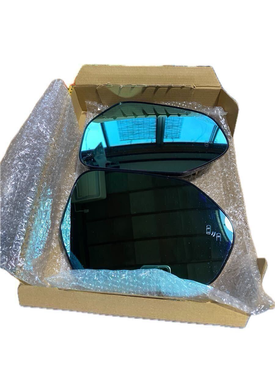 トヨタ純正オプション品 ヤリスクロス用 レインクリア リングブルーミラー BSM付き車&ミラーヒーター対応品 中古 拍卖