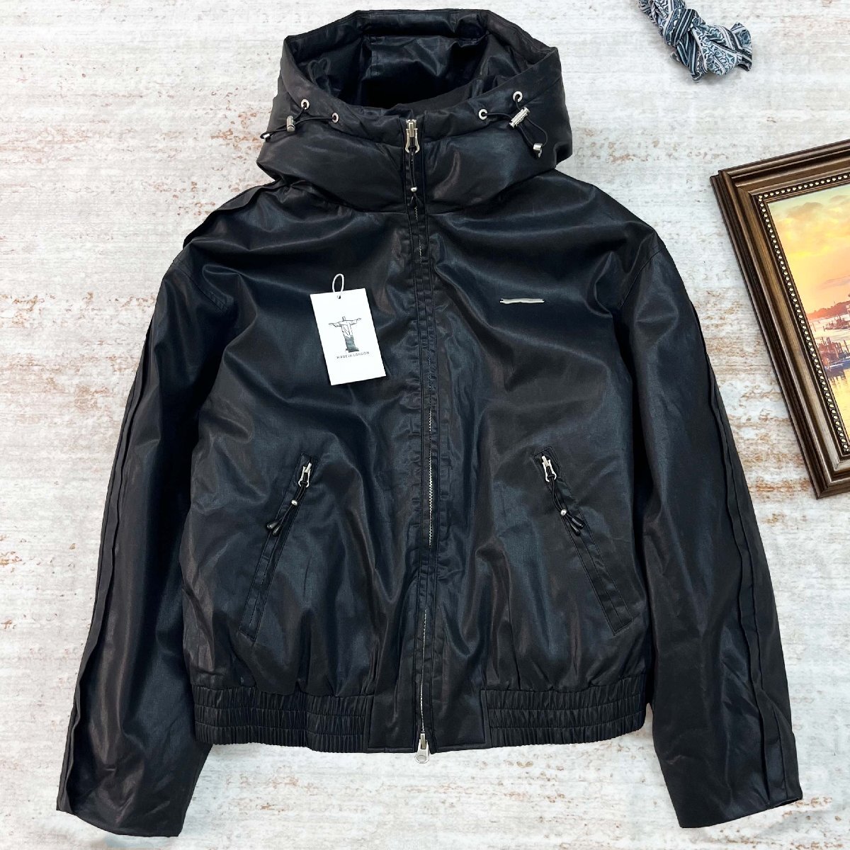 ダウンジャケット ロンドン製造 ダックダウン90% 快適 防寒 光沢感 フード付き カッコイイ レトロ系 アウター ジャケット 日常 秋冬 SIZE:L拍卖