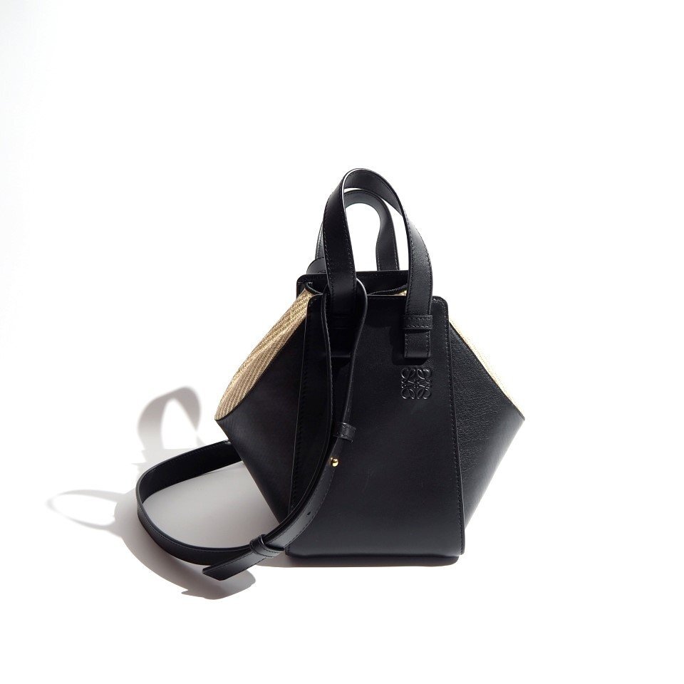 R2887P ▼LOEWE ロエベ▼ HANMOCK ハンモックバッグ コンパクト スムースカーフ&キャンバス ブラック / 2way ショルダーバッグ rb mks拍卖