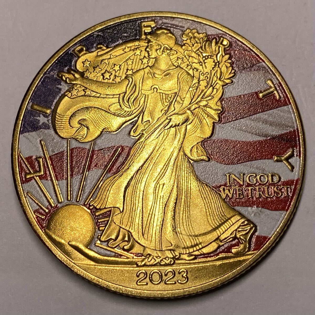 2023年 アメリカ 古銭 40*2.6mm24.14g 自由の女神 リバティ イーグル 13の星 金貨 記念硬貨 コレクション拍卖