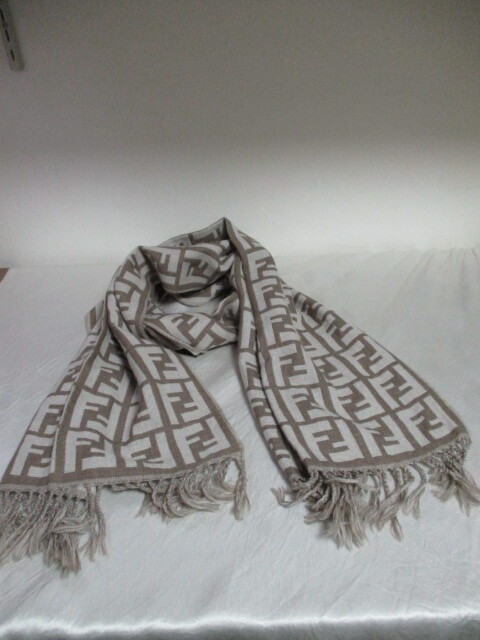 FENDI フェンディ ベージュ薄茶ズッカ柄ストール(USED)110225拍卖