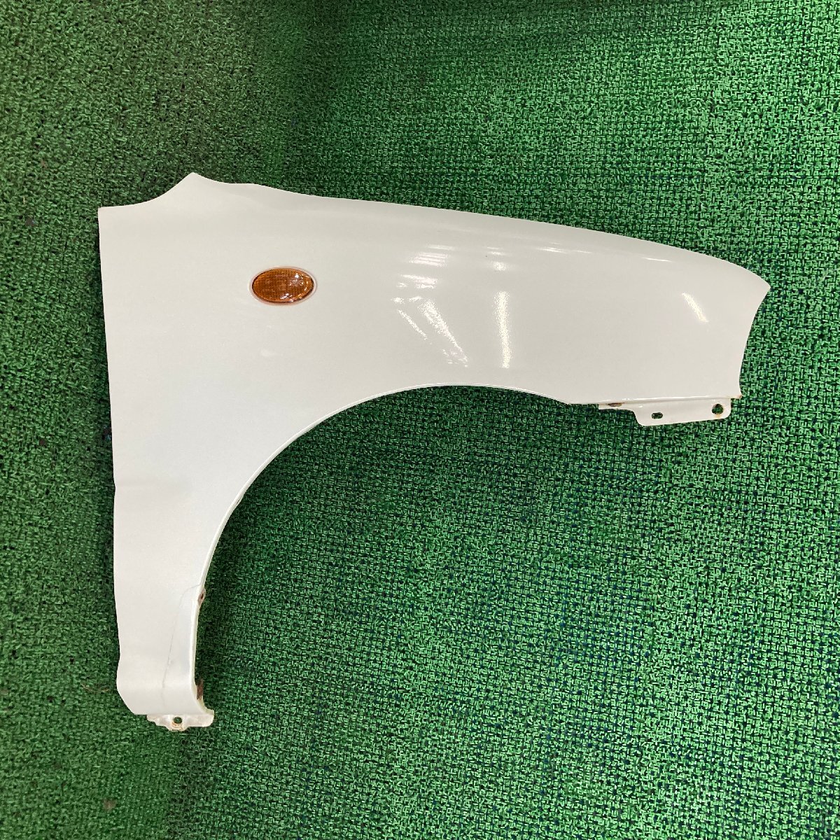 ♪♪ヴィヴィオ KK3 ビストロ 右 フェンダー カラー 230 (W7304)♪♪拍卖