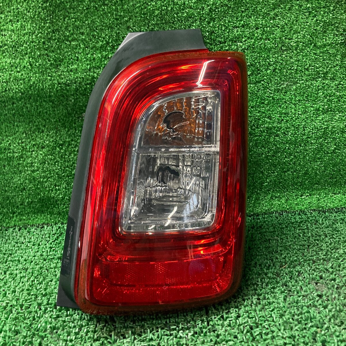 ♪♪N-ONE G JG1 右 テールランプ テールライト ICHIKOH D112(W7338)♪♪拍卖