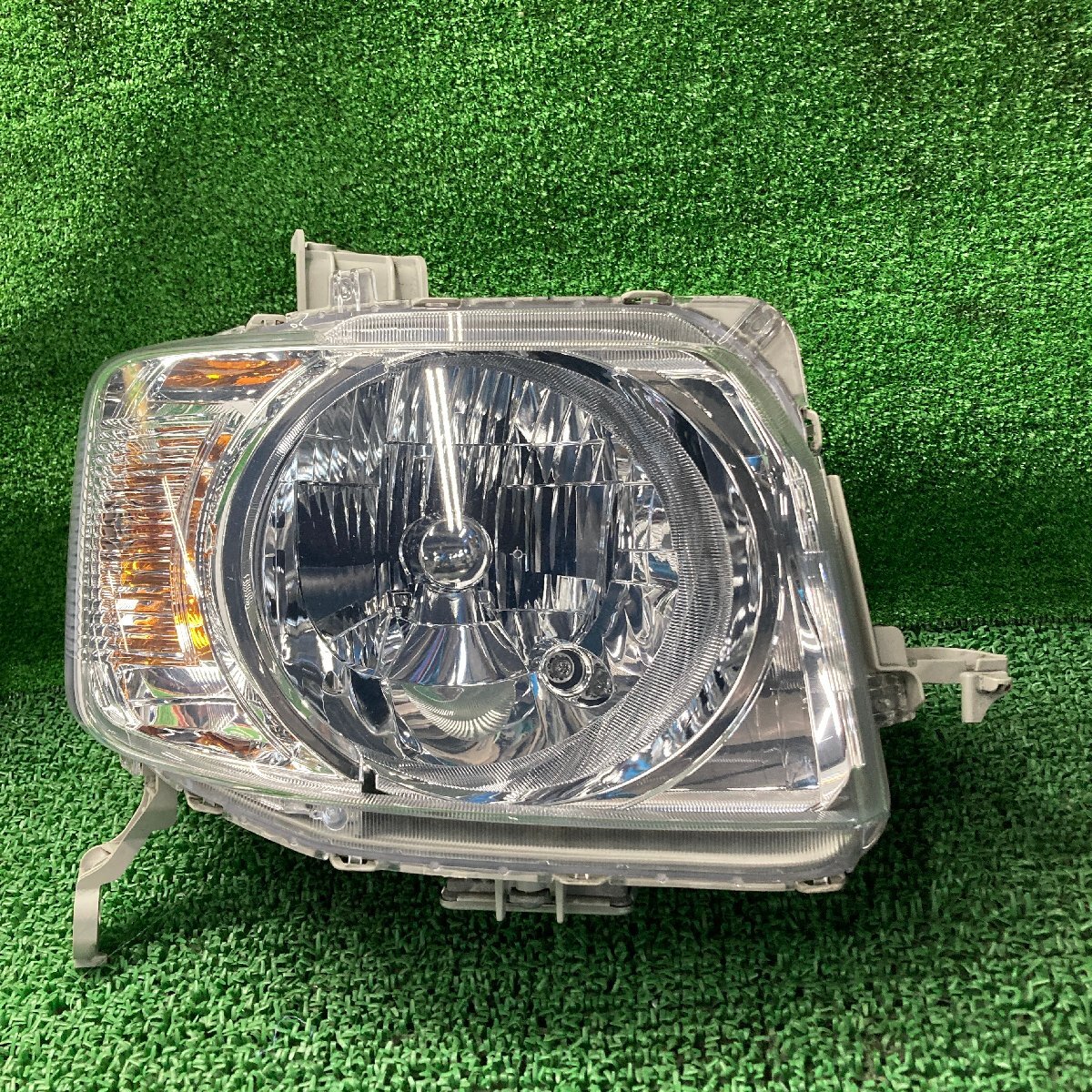 ♪♪N-BOX G JF1 右 ヘッドライト ヘッドランプ STANLEY W0340 ジャンク(W7374)♪♪拍卖