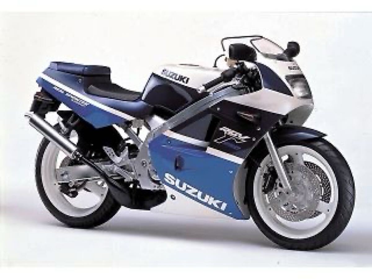 ガンマ250 フロントセンターパネル RGV250γ カウル 純正VJ21A SUZUKI スズキ拍卖
