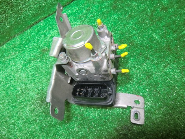 2008/9 パジェロミニ ABA-H58A ABSブレーキアクチュエーター 133800-0220 走行距離128.971km拍卖