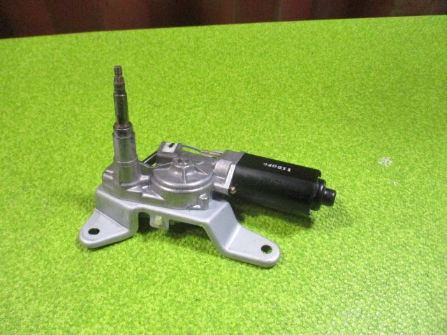 リアワイパー モーター 3ピン フィット DBA-GD1 2004/2拍卖