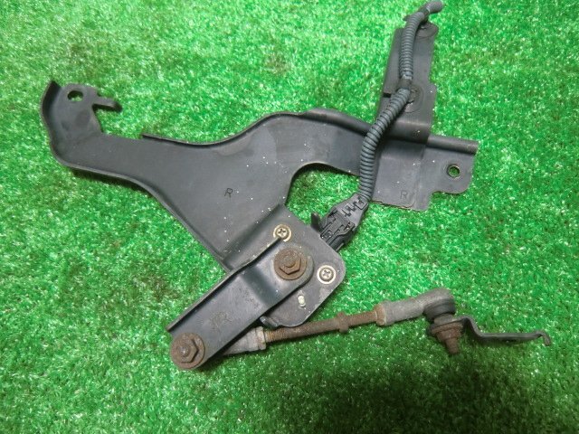 レクサス USF40 ハイトコントロールセンサ― フロント右拍卖