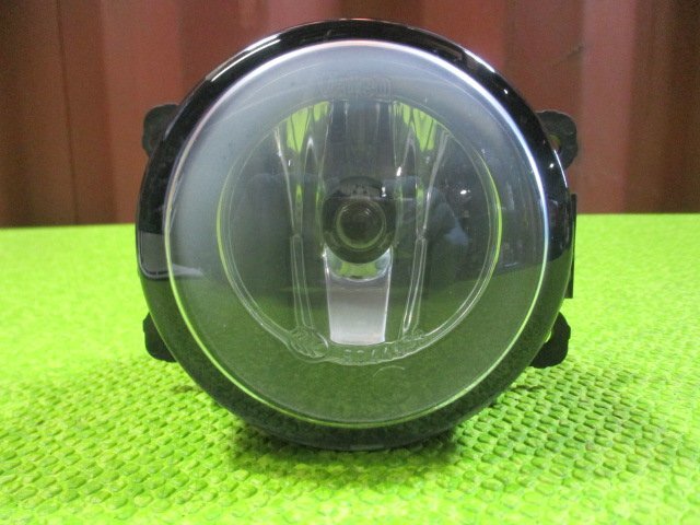 フォグランプ 左 スイフト DBA-ZC72S 2014/11 Valeo 35500-63J04-000 A044633 89211943拍卖