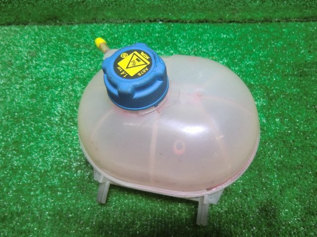 フィアット アバルト595 ABA-31214T ラジエーターリザーブタンク拍卖