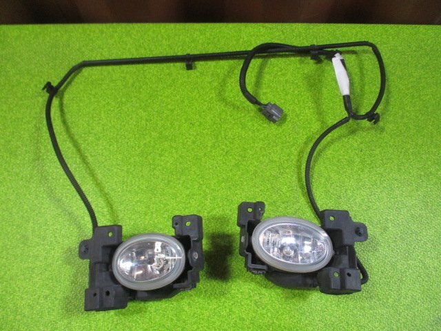 フォグランプ 左右 バモス ABA-HM2 2009/6 KOITO 114-22397拍卖