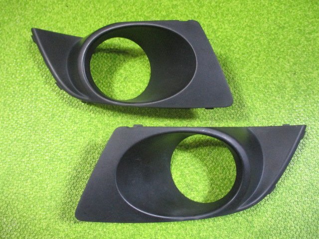 2006/10 レガシィ BL5 フォグランプカバー 左右 57731AG660 57731AG670拍卖