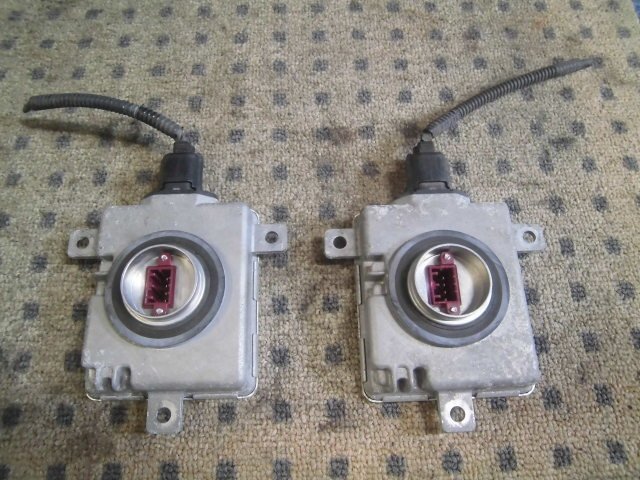 H24/7 フィットシャトル DAA-GP2 HID用 ライト バラスト 左右セット W3T19071拍卖