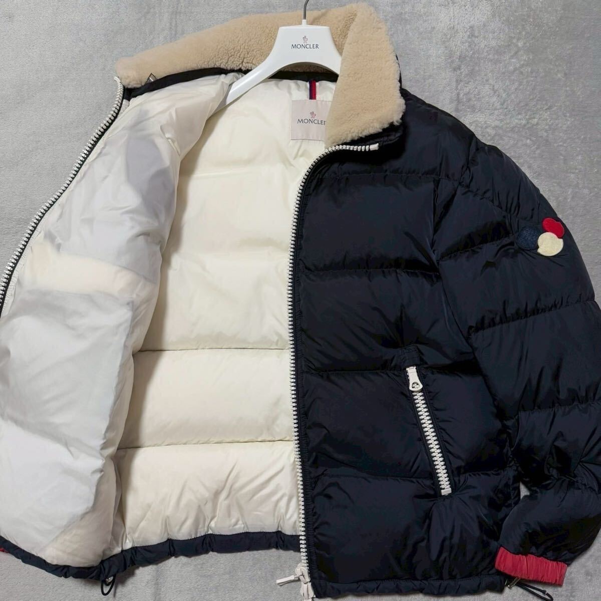 2XL相当/サイズ4★MONCLER PESSAC モンクレール ダウンジャケット トリプルロゴ ワッペン 着脱ファー 羊毛 Wジップ ブルゾン メンズ 極暖拍卖