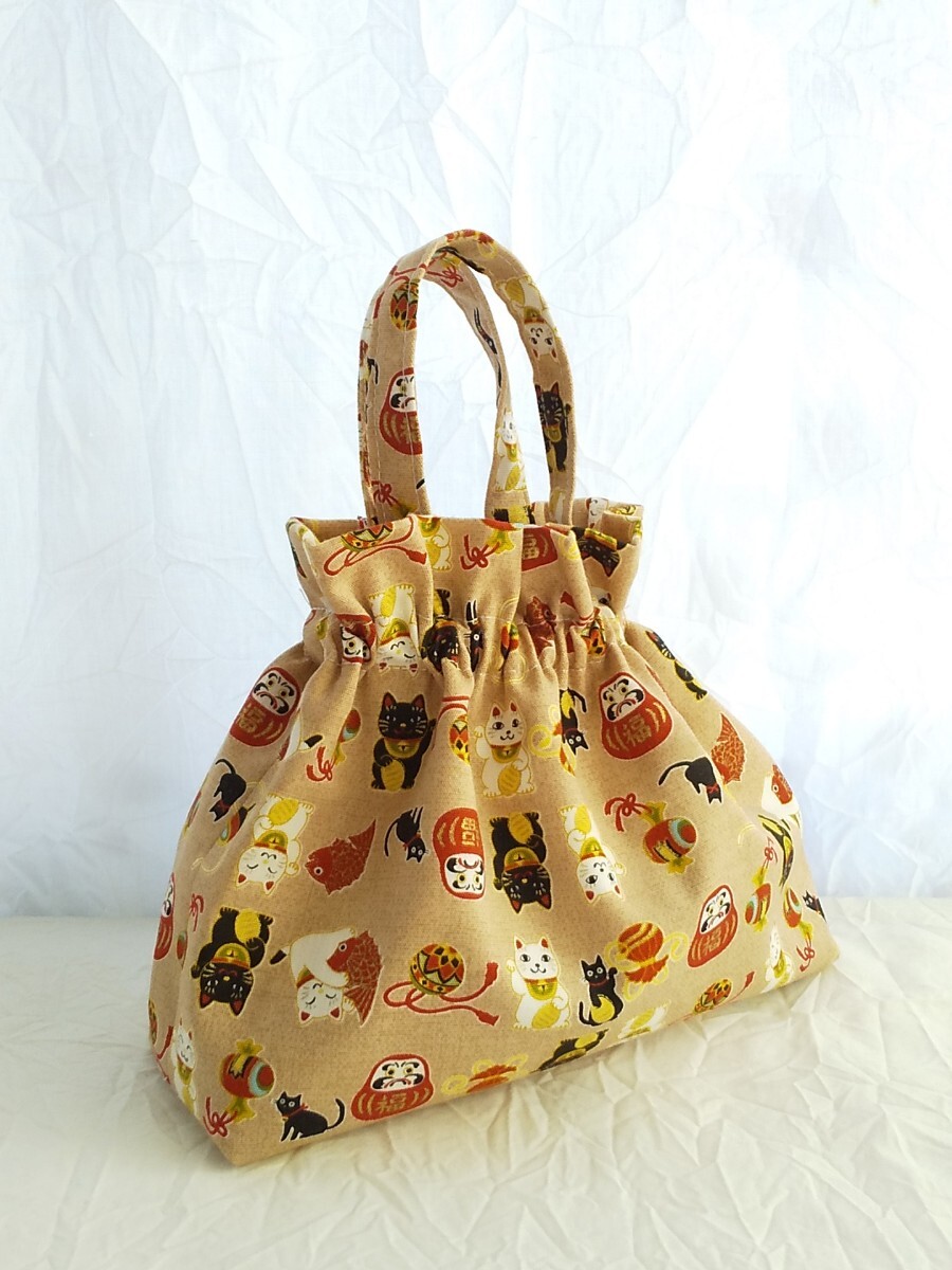 ★ハンドメイド★cat*招き猫*めでたい*だるま*和*持ち手付き巾着袋*小物入れ*ネコ♪ねこ拍卖