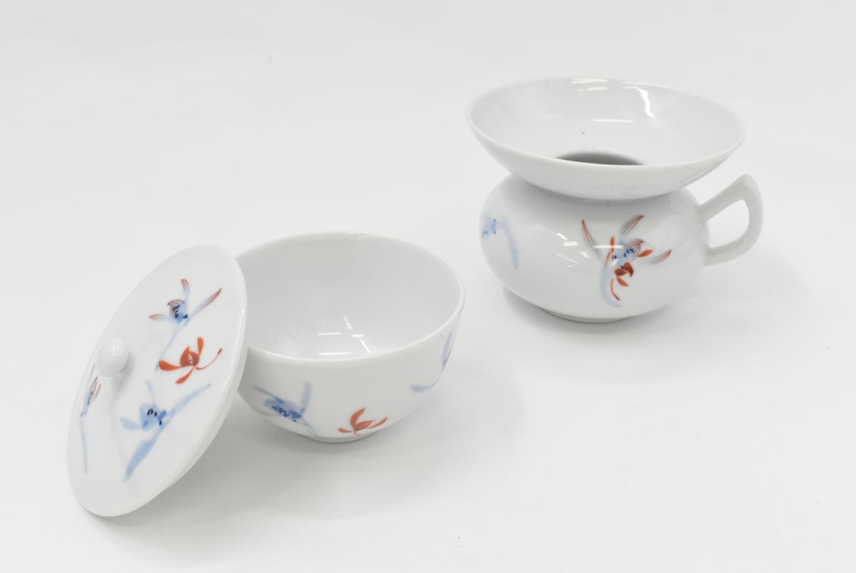 (1S 1111H3) 1円~ 白磁 茶器セット ポット 湯呑 蓋付き 持ち手付き カップ 茶具 茶道具 染付 陶器 食器 伝統工芸品拍卖