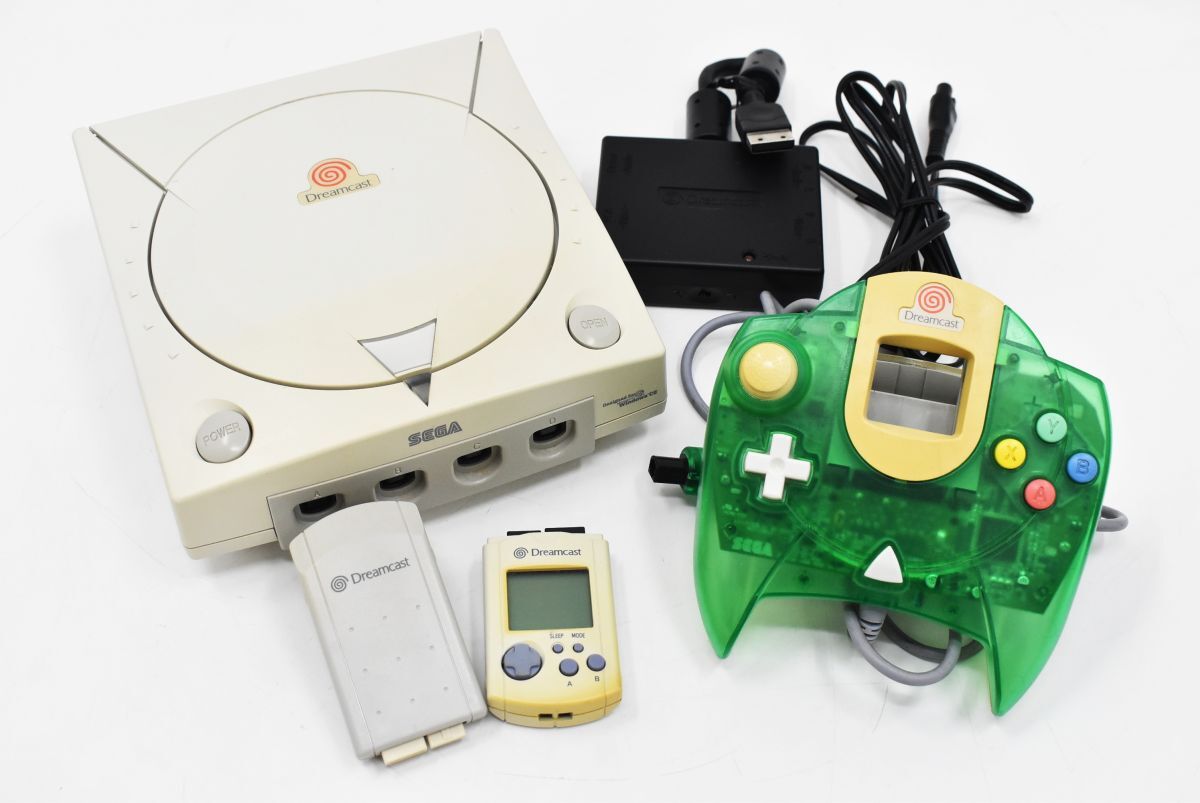 (1300M 1127T2)1円~ SEGA セガ Dreamcast ドリームキャスト HKT-3000 本体 コントローラー 他 まとめて【通電のみ確認済み】拍卖