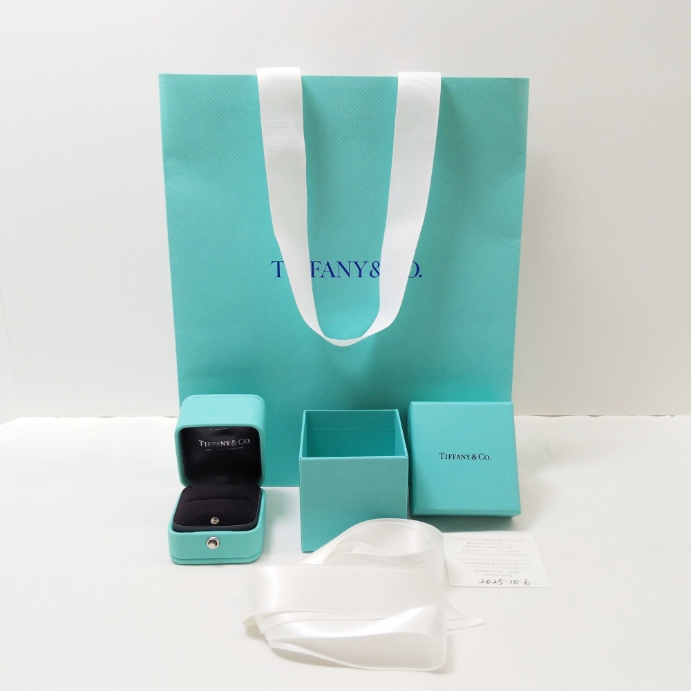 B25-2656【ケースのみ・本体なし】TIFFANY&Co. ティファニー フォーエバー リング用ケース 外箱/リボン/紙袋/2025年10月ショップカード付拍卖