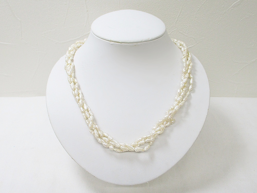 B25-2623 4連淡水パールネックレス ライスパール 全長約50㎝ シルバー金具 SV レディース フォーマル イエロー系パール ケース・タグ付き拍卖