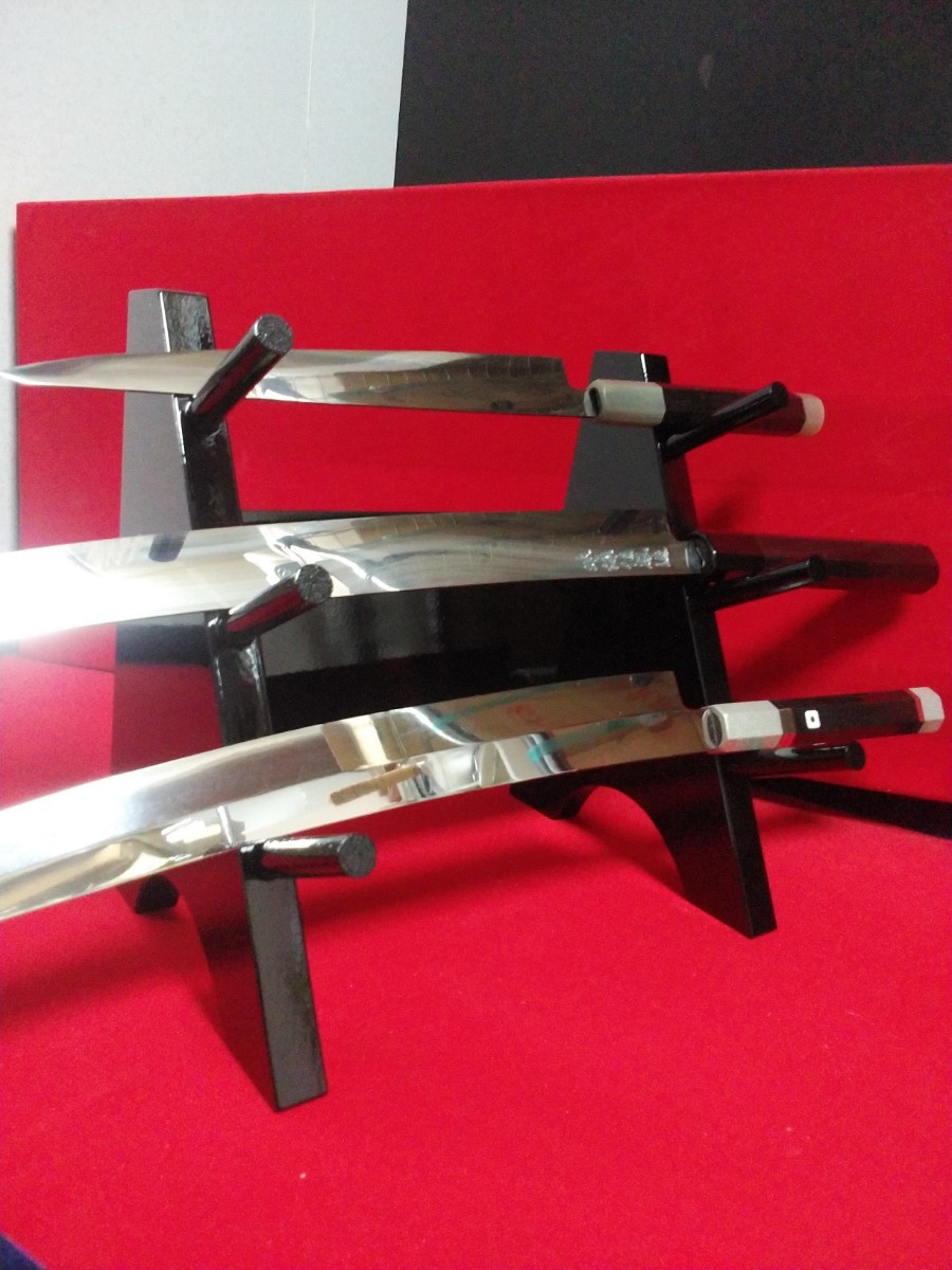 城山刃物製作所(堺業務用刃物メーカー直売)木製包丁掛 三本 黒ウレタン塗り仕上げ拍卖