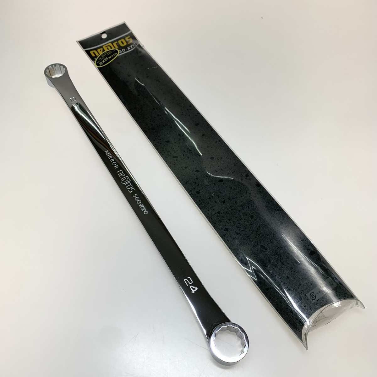 ●● KTC ケーティーシー 工具 両口メガネレンチ NM11L-2224 目立った傷や汚れなし拍卖