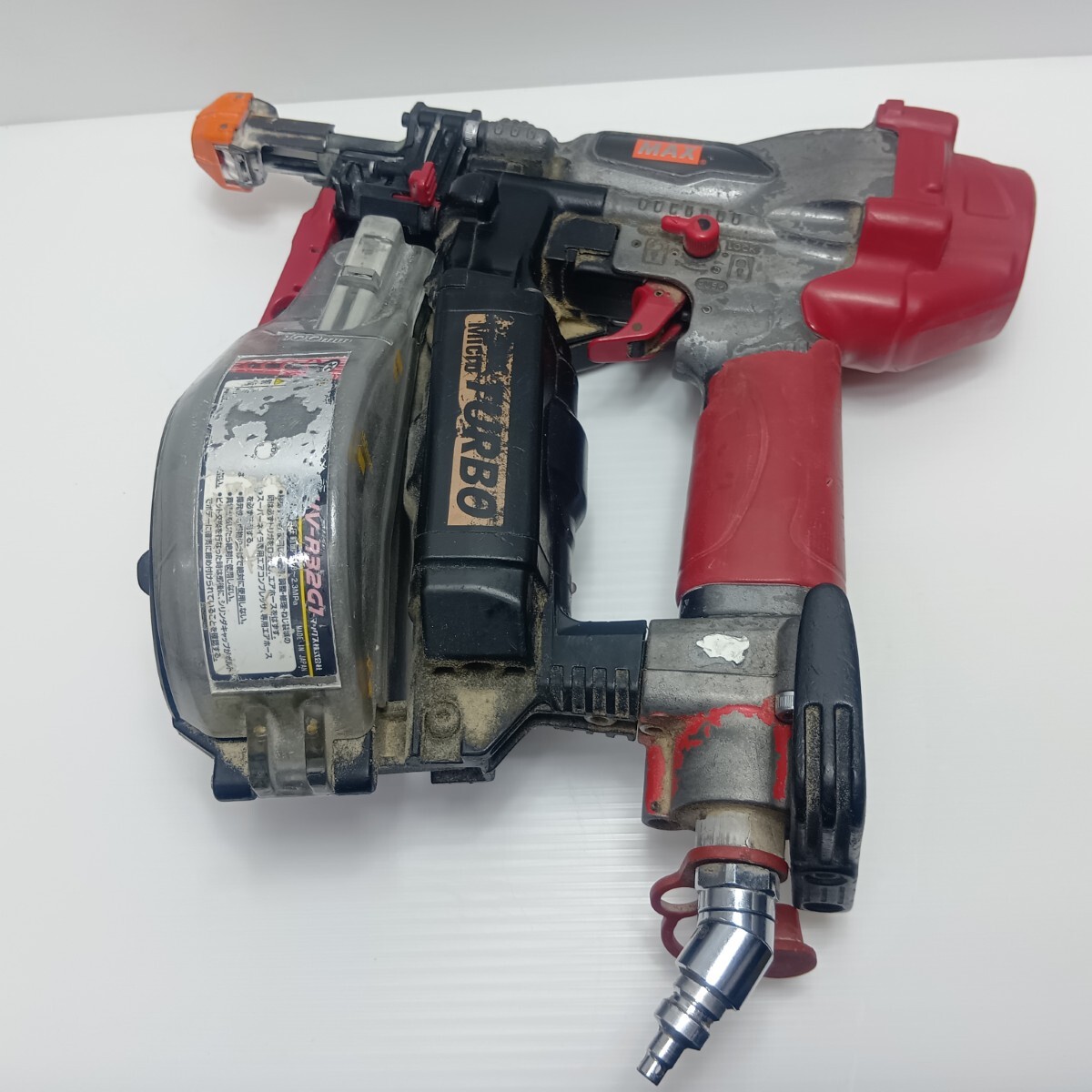 MAX マックス エアネイラ 高圧ねじ打ち機 HV-R32G1 レッド 傷や汚れあり拍卖