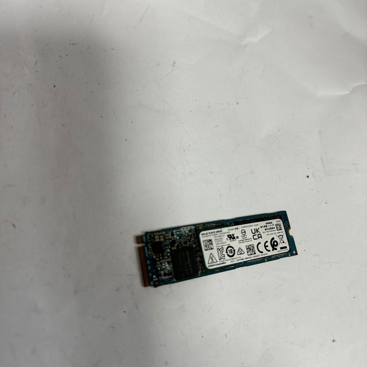 (75)SSD 東芝 KXG60ZNV256G 256GB NVMe M.2 拍卖