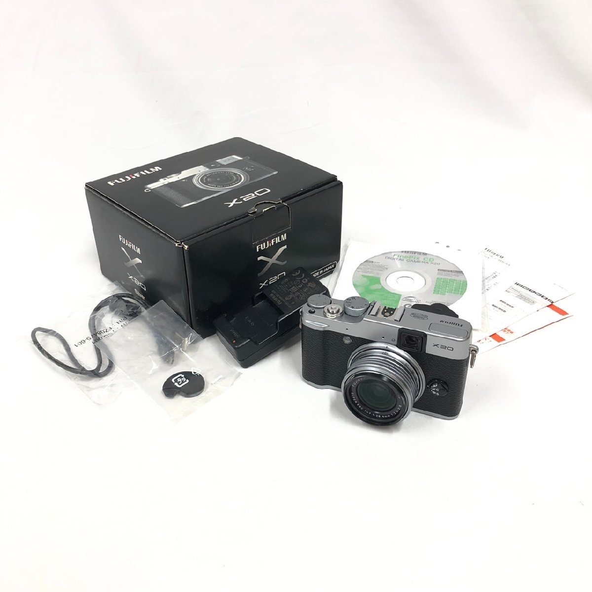 ▽▼【割と美品】カメラ FUJIFILM 富士フィルム X20 コンパクト デジタルカメラ シルバー通電・シャッターOK ▼▽拍卖