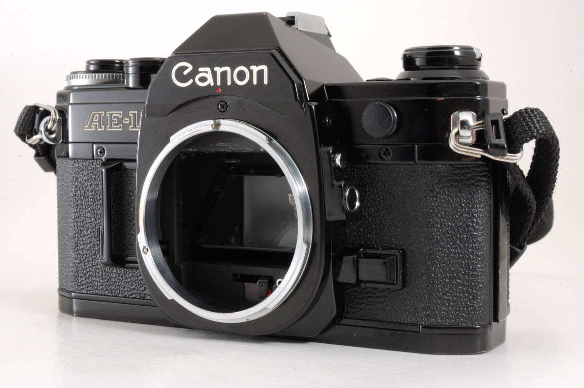 シャッター鳴き無し 動作品 キャノン Canon AE-1 ボディ 黒 ブラック MF 一眼レフ フィルムカメラ 管WW261拍卖
