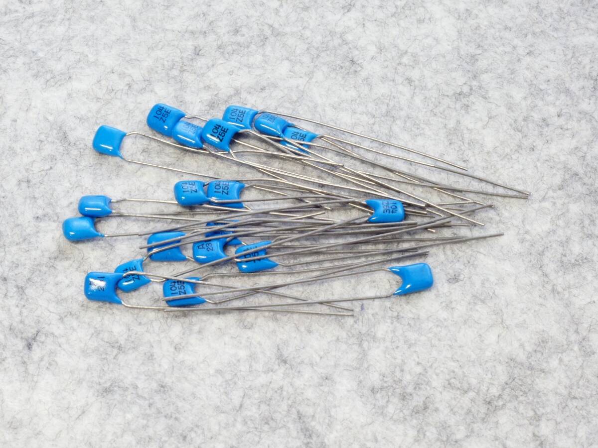5.08mm ピッチ セラミックコンデンサ 表示 104 ( 0.1μF ) 20本1組 未使用・長期保管品拍卖