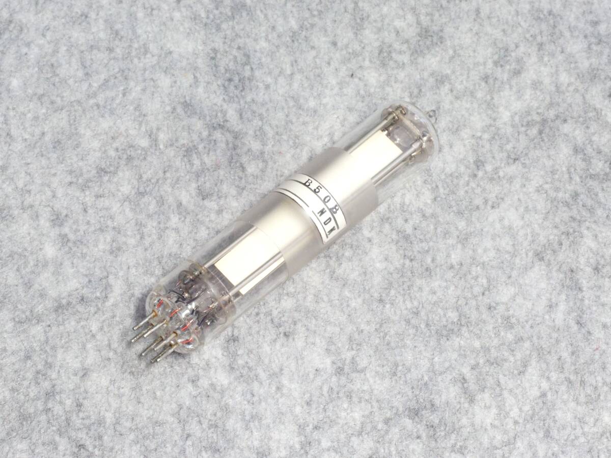 NDK 日本電波工業の 50KHz クリスタルフィルターから取外した水晶振動子拍卖