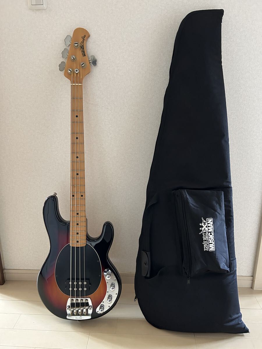 MUSICMAN StingRay 1998年モデル 中古品拍卖