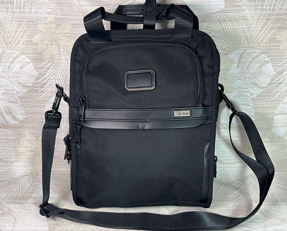 TUMI トゥミ ショルダーバッグ 大容量 3way ブラック 未使用拍卖