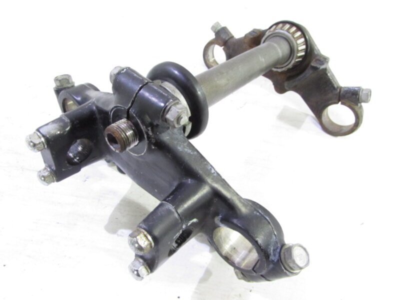 GS550E 希少!! 純正 トップブリッジ/ステムSET 三つ又 曲りなし 検※ GS750 GS750D GS750G GS1000 GS400 GS1000E GS400E E2 167T04拍卖