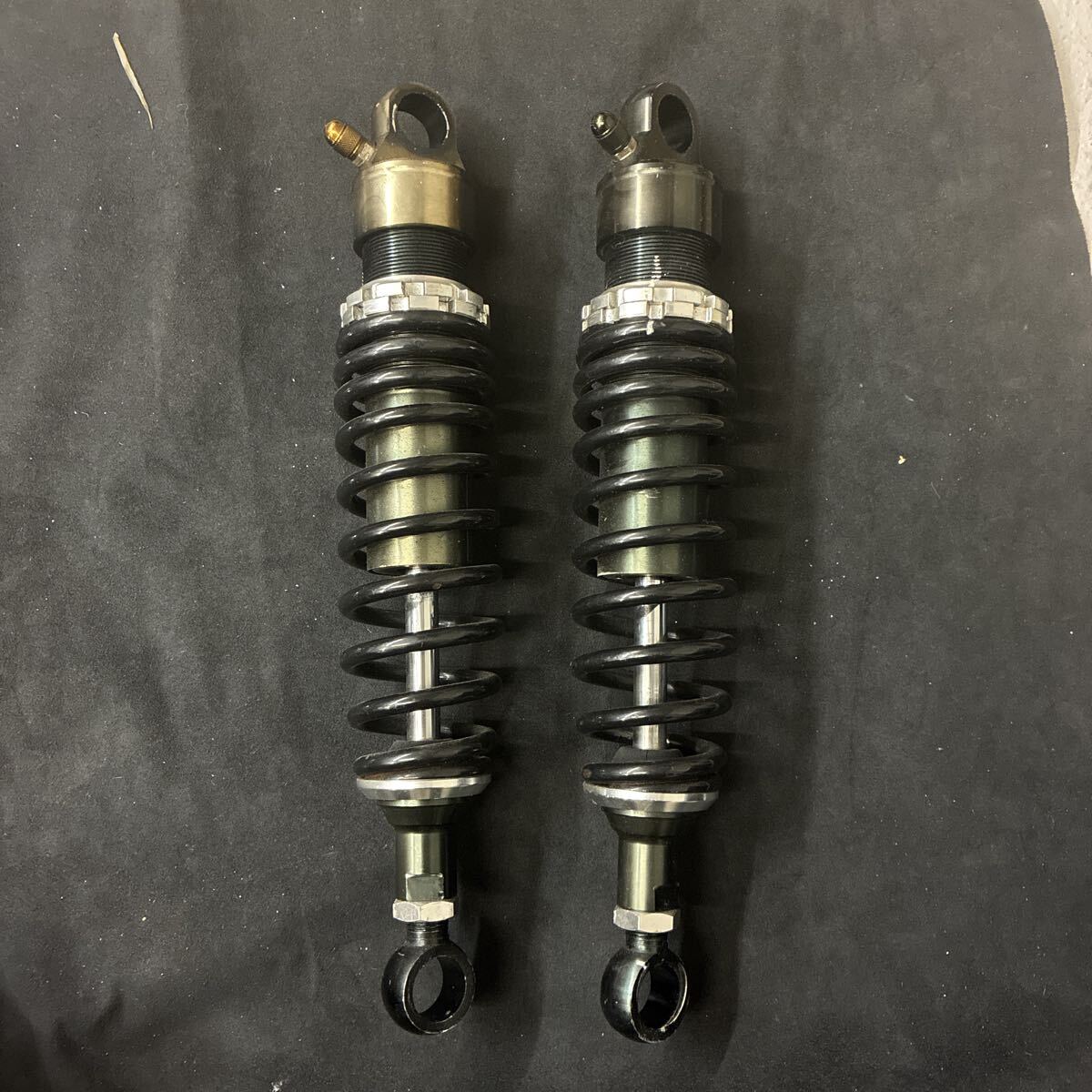 リアサスペンション リアショック 汎用品 車種不明拍卖