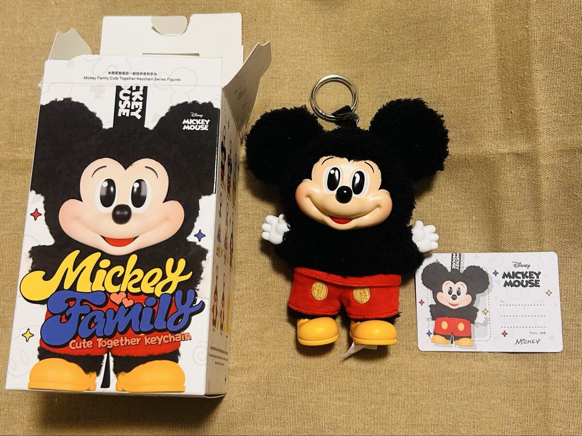POPMART ミッキーファミリー ぬいぐるみキーホルダー ミッキー 未使用 ディズニー Disney ミッキーマウス POP MART拍卖