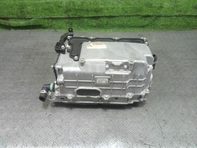 トヨタ(TOYOTA)※同梱不可※プリウス ZVW30 HVインバーター 品番 G92A0-47030 動作OK コンバーター付拍卖