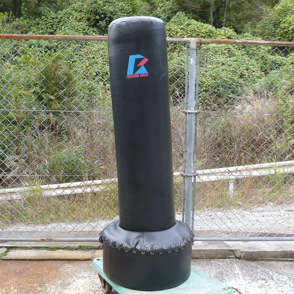 ファイティングバッグ スタンド型サンドバッグ 中古 ※別途砂必要です FIGHTING ROAD拍卖