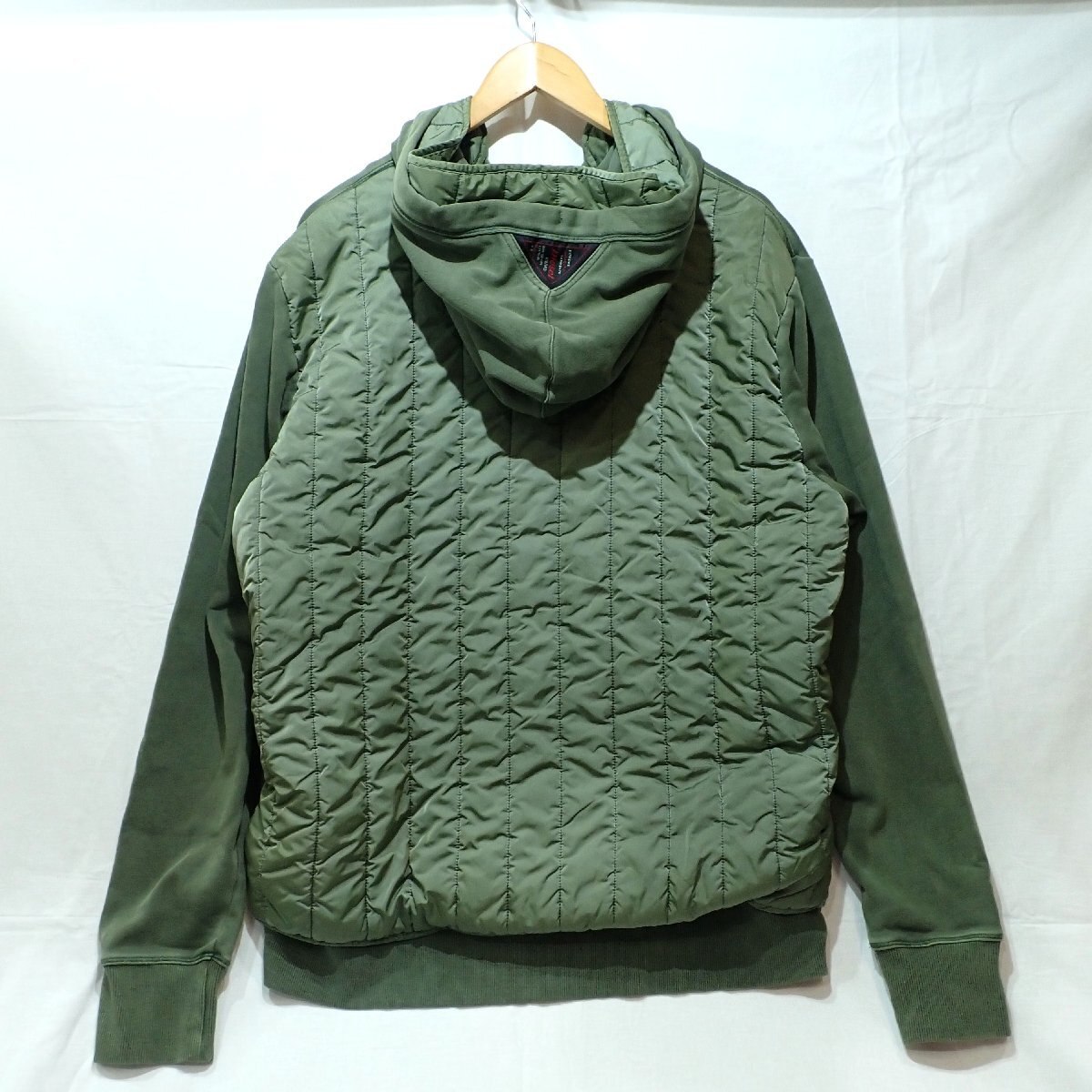 B636T 美品 DIESEL ディーゼル ジップアップパーカー 背面切り替え生地 XLサイズ キルティング ブルゾン アウター メンズ 古着拍卖