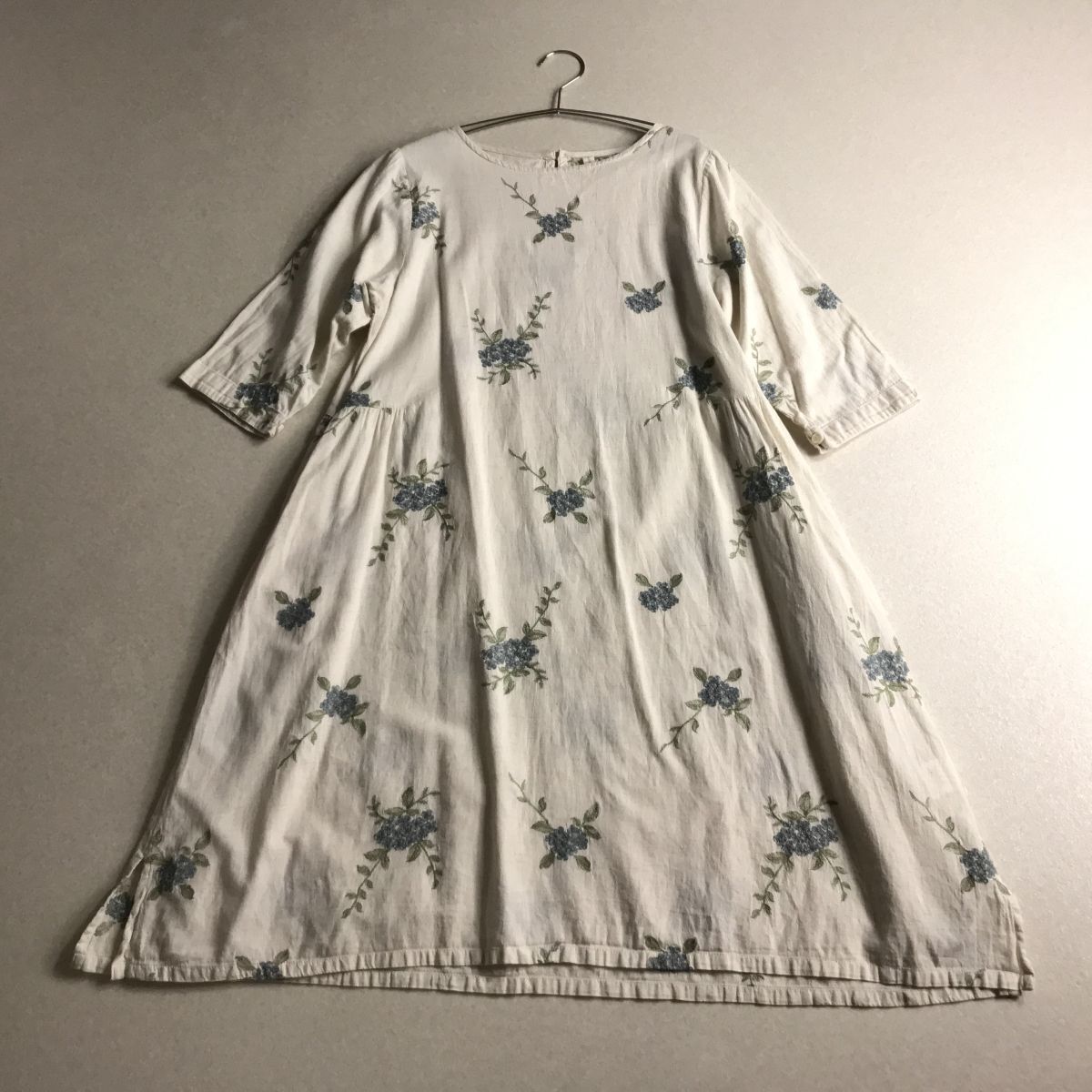 □ cloudnine pure クラウドナイン 花柄刺繍 ワンピース拍卖