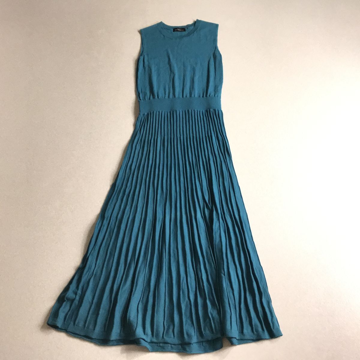 ○ green label relaxing ユナイテッドアローズ ニットワンピース プリーツ ノースリーブ拍卖