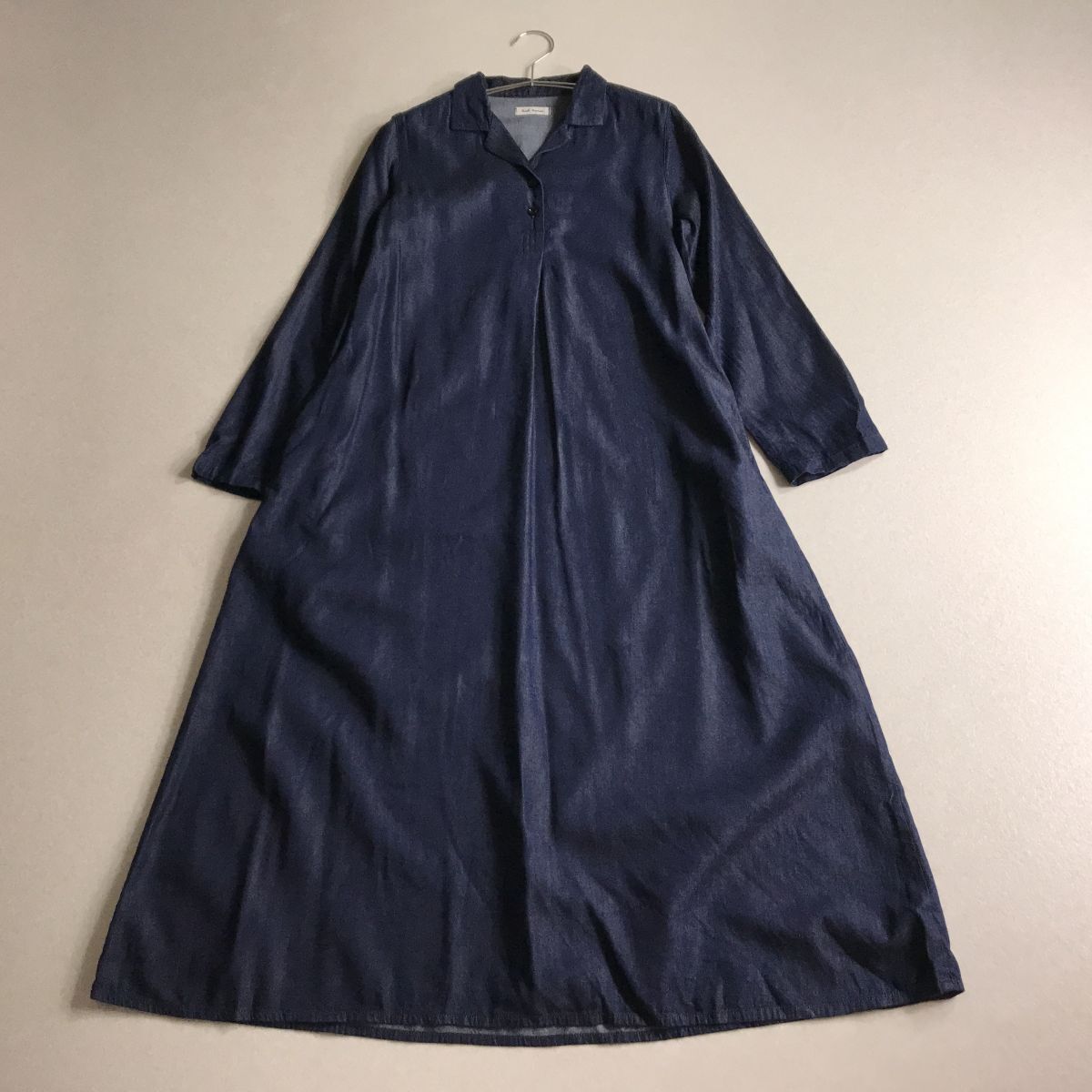 ○ andmyera アンドマイラ インディゴ ワンピース フェリシモ拍卖